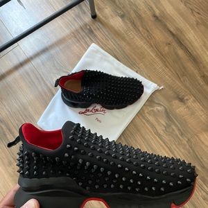 Spike Sock Woman Flat